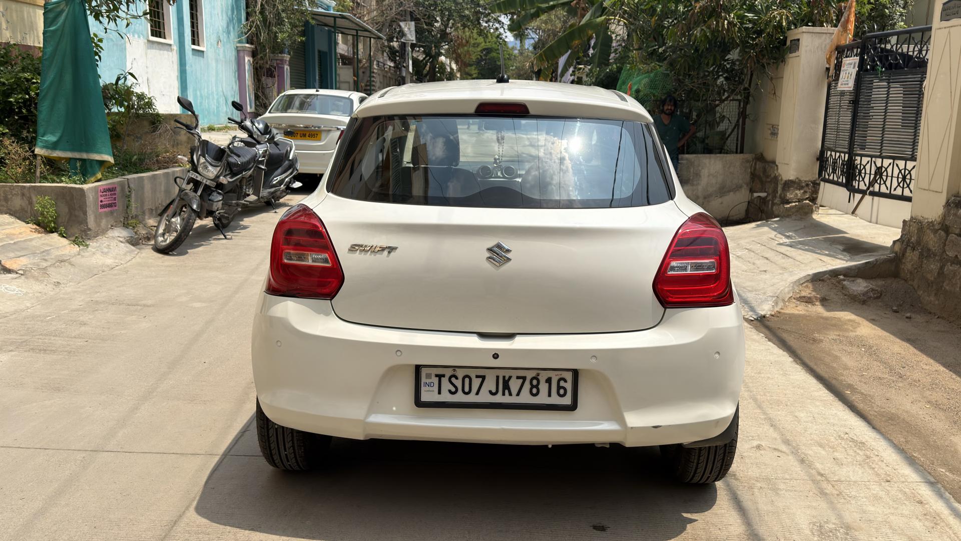 Maruti Suzuki Swift AMT